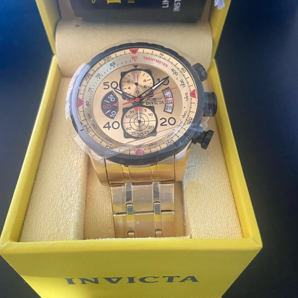 Invicta Men’s Aviator analog display Japanese Quartz watch - Picture 4 of 8